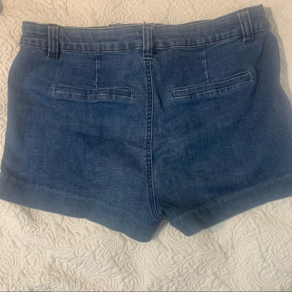 Jean Short - Picture 3 of 5